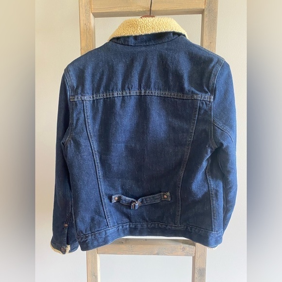 VINTAGE Levi’s Sherpa trucker jacket - Picture 2 of 7